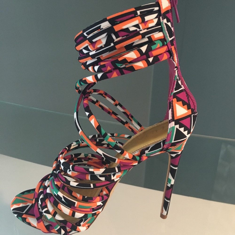 Ankle strap sandals